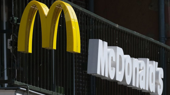 لماذا لا يوجد في آيسلندا أي مطعم ماكدونالدز ؟ صورة رقم 7