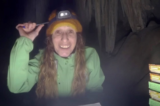 سيدة إسبانية تعيش تحت الأرض لمدة 500 يوماً صورة رقم 2