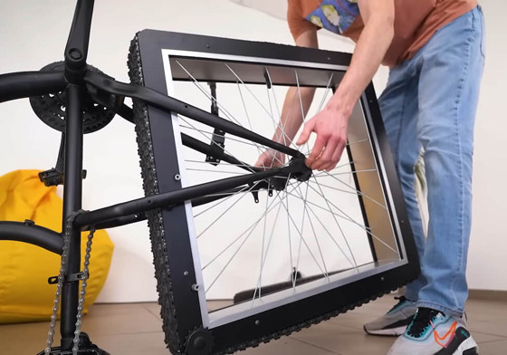 فيديو: ابتكار هو الأغرب في عالم الدراجات.. عجلات مربعة! صورة رقم 5