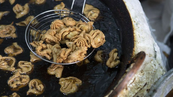 طقوس وتقاليد متنوعة بمناسبة عيد الفطر.. كل عام وأنتم بخير صورة رقم 5