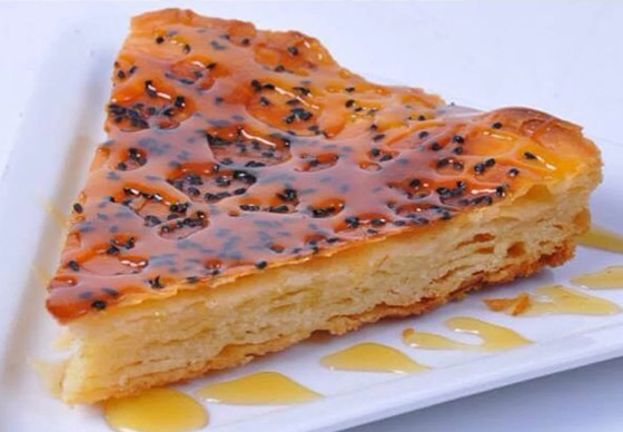 المنسف بالأردن والزربيان باليمن.. إليكم أطعمة عيد الفطر بالبلدان العربية صورة رقم 6