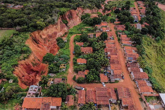مدينة برازيلية قد تبتلعها الأرض! 73 ألف نسمة مهددون بانهيارات أرضية ضخمة صورة رقم 10