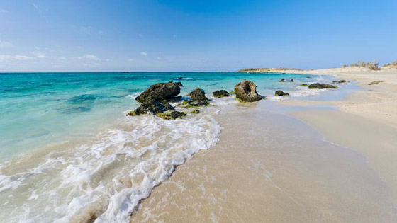 البحر والشمس والطبيعة.. جولة على 11 من أجمل شواطئ الأحلام بأوروبا صورة رقم 4 البحر والشمس والطبيعة.. جولة على 11 من أجمل شواطئ الأحلام بأوروبا صورة رقم 4