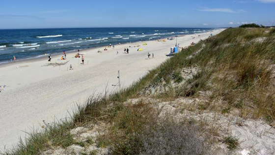 البحر والشمس والطبيعة.. جولة على 11 من أجمل شواطئ الأحلام بأوروبا صورة رقم 10 البحر والشمس والطبيعة.. جولة على 11 من أجمل شواطئ الأحلام بأوروبا صورة رقم 10