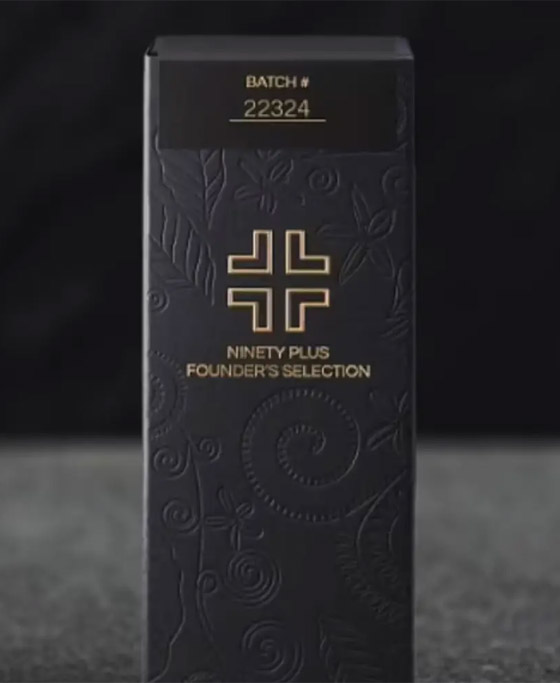 قهوة تبكي مرتشفها! هل تدفع 1500 دولار مقابلها؟ صورة رقم 9 قهوة تبكي مرتشفها! هل تدفع 1500 دولار مقابلها؟ صورة رقم 9