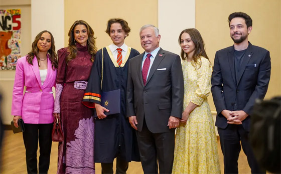 أفراح العائلة الملكية الأردنية تتوالى مع تخرج الأمير الصغير هاشم.. صور صورة رقم 11