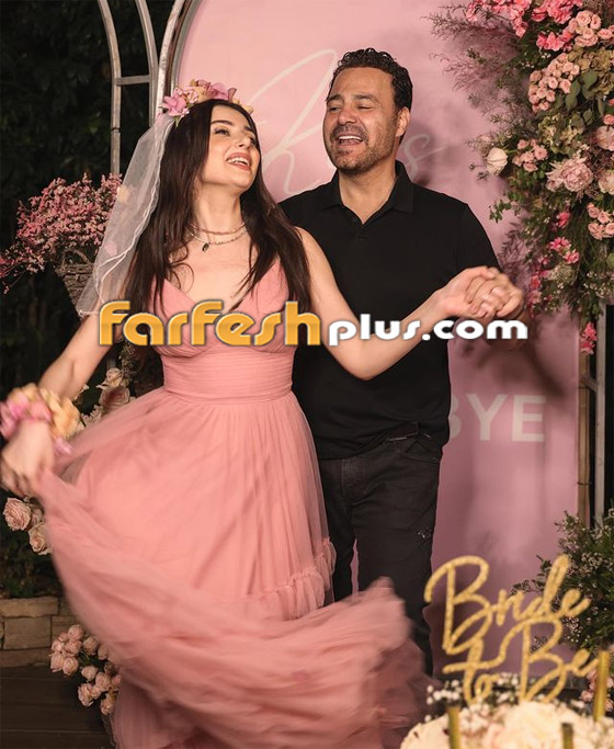 صور وفيديو العروس ماريتا الحلاني تودع العزوبية وفرحة والديها عاصي الحلاني وكوليت لا توصف صورة رقم 15 صور وفيديو العروس ماريتا الحلاني تودع العزوبية وفرحة والديها عاصي الحلاني وكوليت لا توصف صورة رقم 15