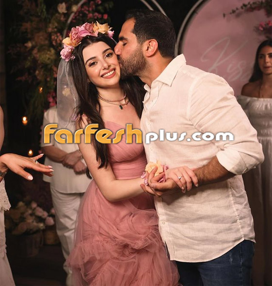 صور وفيديو العروس ماريتا الحلاني تودع العزوبية وفرحة والديها عاصي الحلاني وكوليت لا توصف صورة رقم 5 صور وفيديو العروس ماريتا الحلاني تودع العزوبية وفرحة والديها عاصي الحلاني وكوليت لا توصف صورة رقم 5