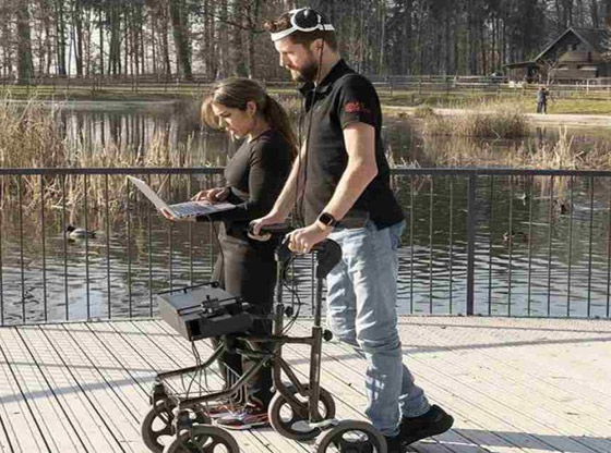 فيديو لمعجزة تكنولوجية.. رجل مصاب بالشلل يتمكن من المشي مجددا صورة رقم 6 فيديو لمعجزة تكنولوجية.. رجل مصاب بالشلل يتمكن من المشي مجددا صورة رقم 6