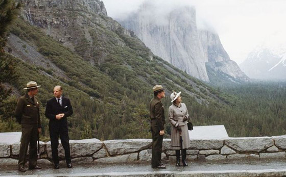 مكتب التحقيقات الفيدرالي يكشف عن مؤامرة لاغتيال الملكة إليزابيث الثانية خلال الثمانينات صورة رقم 5