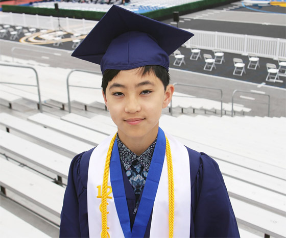 بالصور: طفل أمريكي عمره 12 عاما يحصل على شهادة جامعية صورة رقم 7 بالصور: طفل أمريكي عمره 12 عاما يحصل على شهادة جامعية صورة رقم 7