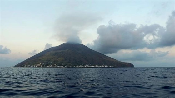 بركان يهدد إيطاليا! التحذير من ثوران خطير لم تشهده البلاد منذ 1583 صورة رقم 9