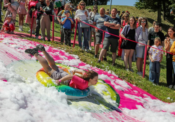 العاصمة الليتوانية تقيم مهرجاناً لـ