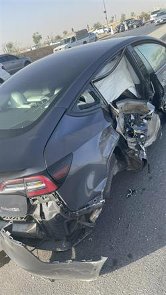 تسلا.. السائق الآلي متورط في حوادث فوق المتوقع صورة رقم 2