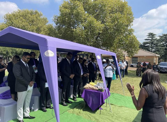 اعائلة غريبة ترفض دفن “قسيس” طيلة عامين واحتفظوا بجثته بانتظار عودته للحياة! صورة رقم 2 اعائلة غريبة ترفض دفن “قسيس” طيلة عامين واحتفظوا بجثته بانتظار عودته للحياة! صورة رقم 2