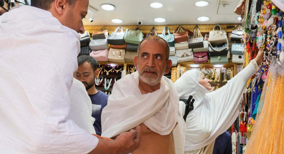 بالصور: بلا قيود كورونا.. حج غير مسبوق بمشاركة مليوني حاج صورة رقم 8 بالصور: بلا قيود كورونا.. حج غير مسبوق بمشاركة مليوني حاج صورة رقم 8