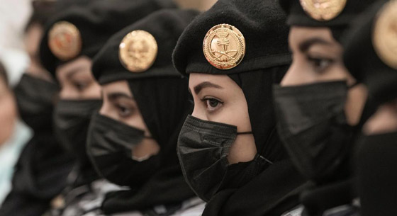 بالصور: بلا قيود كورونا.. حج غير مسبوق بمشاركة مليوني حاج صورة رقم 6 بالصور: بلا قيود كورونا.. حج غير مسبوق بمشاركة مليوني حاج صورة رقم 6