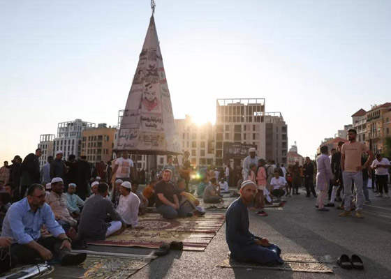 المسلمون يحتفلون بعيد الأضحى حول العالم - بالصور صورة رقم 9