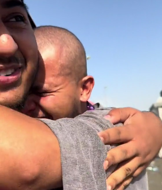 مشهد مهيب لحشود تؤدي طواف الوداع بالكعبة.. ودموع الحجاج بختام المناسك صورة رقم 2 مشهد مهيب لحشود تؤدي طواف الوداع بالكعبة.. ودموع الحجاج بختام المناسك صورة رقم 2