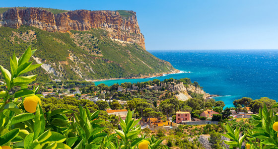 مقاطعة فرنسية غنية بالتاريخ والمناظر الطبيعية.. 