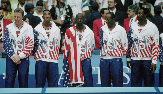 بيع سترة مايكل جوردان 