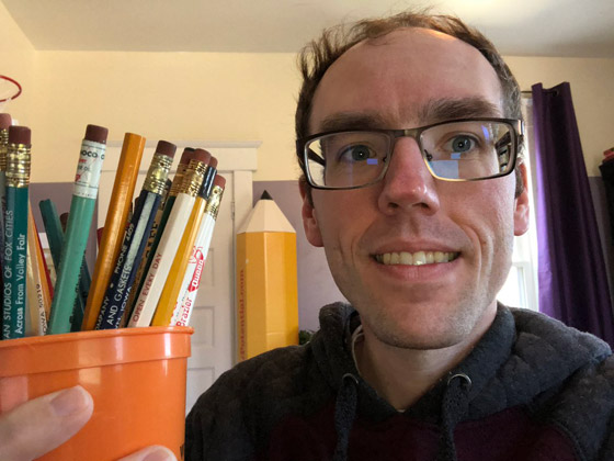 أمريكي يستعد لدخول موسوعة غينيس بهواية غريبة: جمع أقلام الرصاص! صورة رقم 2
