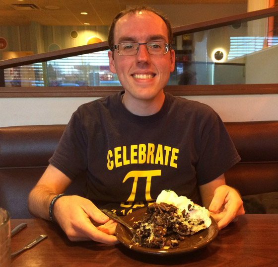 أمريكي يستعد لدخول موسوعة غينيس بهواية غريبة: جمع أقلام الرصاص! صورة رقم 7