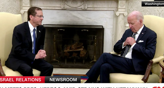 ضجة بسبب نوم الرئيس الأمريكي بايدن خلال اجتماعه مع الرئيس الإسرائيلي! فيديو صورة رقم 2 ضجة بسبب نوم الرئيس الأمريكي بايدن خلال اجتماعه مع الرئيس الإسرائيلي! فيديو صورة رقم 2