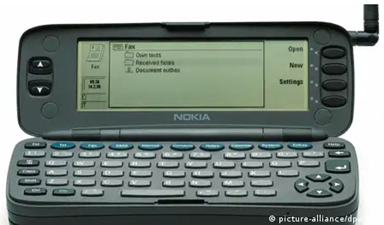 الهاتف الذكي يحتفل بعيد ميلاده الخامس والعشرين! صورة رقم 1