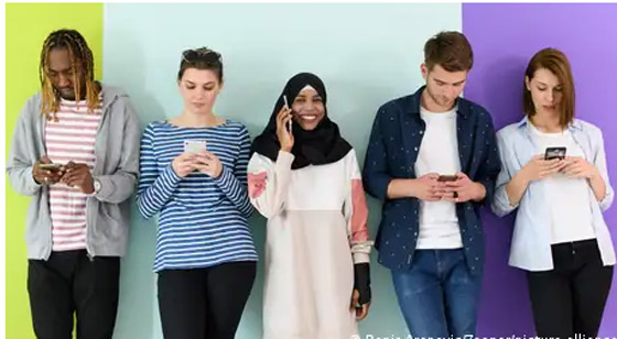 الهاتف الذكي يحتفل بعيد ميلاده الخامس والعشرين! صورة رقم 4