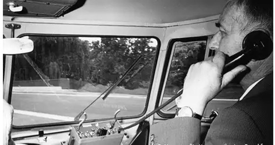 الهاتف الذكي يحتفل بعيد ميلاده الخامس والعشرين! صورة رقم 6