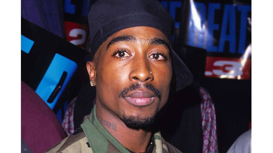 ارتداه في آخر ظهور علني.. بيع خاتم المغني توباك شاكور مقابل مبلغ خيالي صورة رقم 7