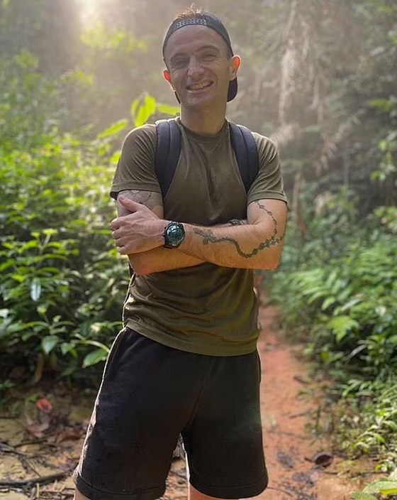 صور: وفاة مغامر فرنسي شهير بعد سقوطه من الطابق الـ68 صورة رقم 9 صور: وفاة مغامر فرنسي شهير بعد سقوطه من الطابق الـ68 صورة رقم 9