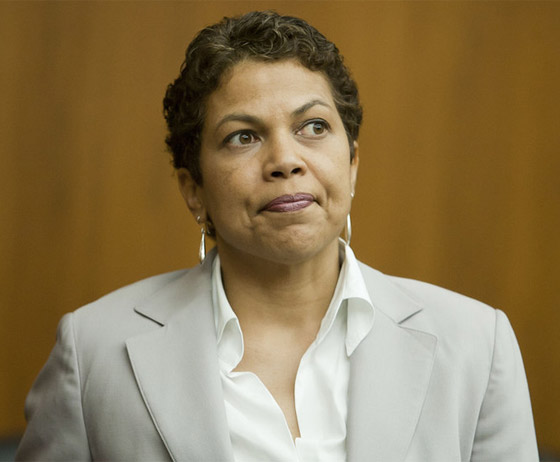 كيف تم اختيار القاضية التي سيمثل الرئيس الأمريكي ترامب أمامها؟ صورة رقم 13 كيف تم اختيار القاضية التي سيمثل الرئيس الأمريكي ترامب أمامها؟ صورة رقم 13