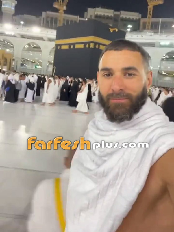 فيديو: كريم بنزيمة يؤدي مناسك العمرة ويرتدي ملابس الإحرام صورة رقم 4 فيديو: كريم بنزيمة يؤدي مناسك العمرة ويرتدي ملابس الإحرام صورة رقم 4
