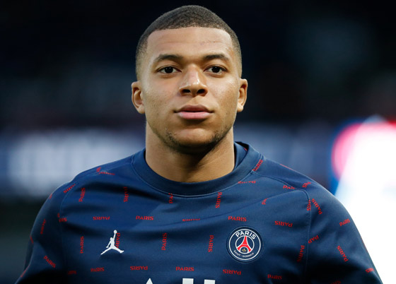 سباق الكرة الذهبية.. هؤلاء هم المرشحون الأربعة صورة رقم 3