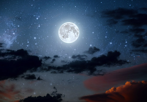 ذهب وثروات نادرة.. صراع بين القوى الكبرى على معادن القمر صورة رقم 5