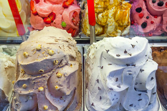 قد تظنهما نفس الشيء! ما الفرق بين الآيس كريم والجيلاتي؟ صورة رقم 8