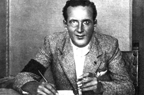 هكذا أصبح متحايل روسي ملكا على دولة أوروبية لبضعة أيام..! صورة رقم 1 هكذا أصبح متحايل روسي ملكا على دولة أوروبية لبضعة أيام..! صورة رقم 1