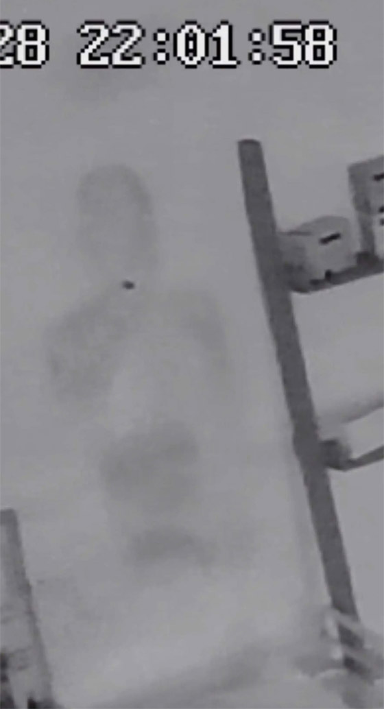 بريطاني يروي قصة مثيرة عن عائلة من الأشباح: أبحث عن صائد لهم! صور صورة رقم 10