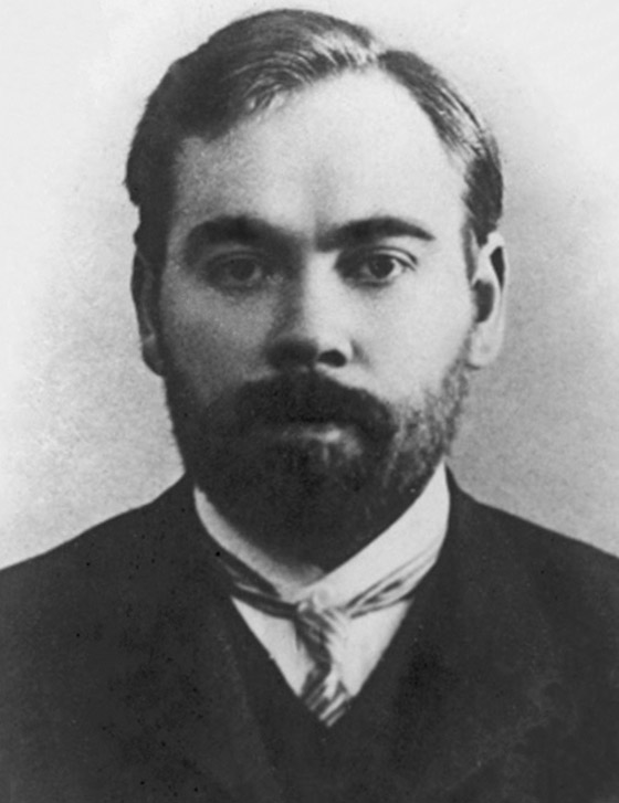 مسلم حاول الطيران من فوق المسجد.. 5 علماء ومخترعين قتلتهم اختراعاتهم صورة رقم 2