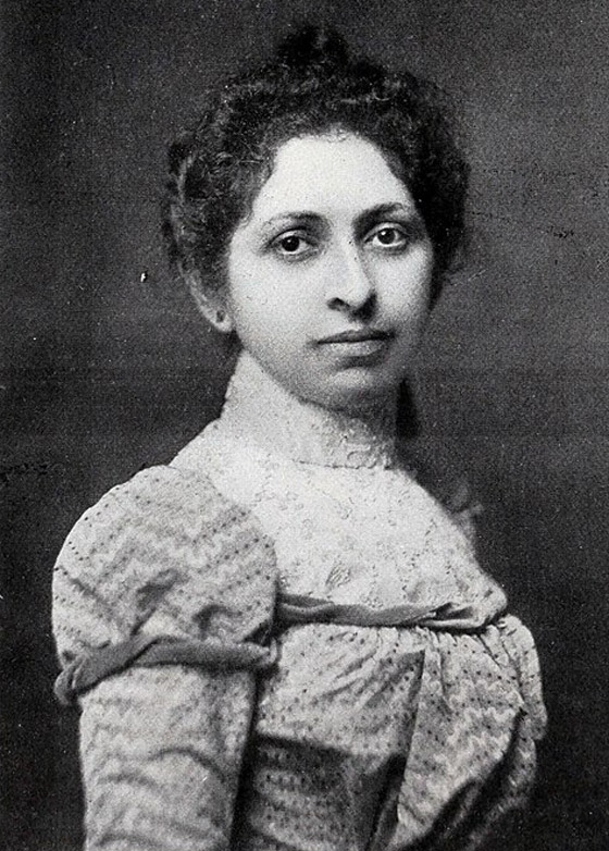 مسلم حاول الطيران من فوق المسجد.. 5 علماء ومخترعين قتلتهم اختراعاتهم صورة رقم 4