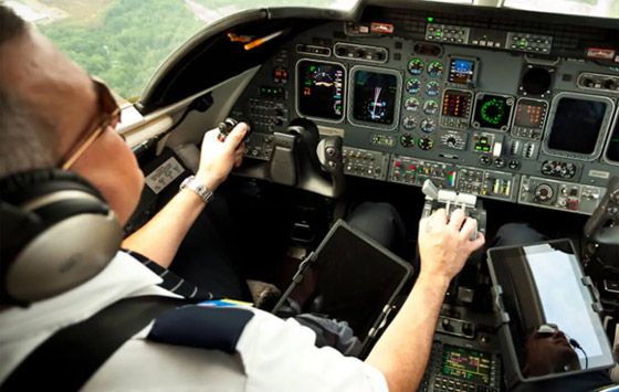 أمريكا تحقق في تعريض 5000 طيار ركابهم للخطر بسبب مؤهلات مزيفة صورة رقم 2