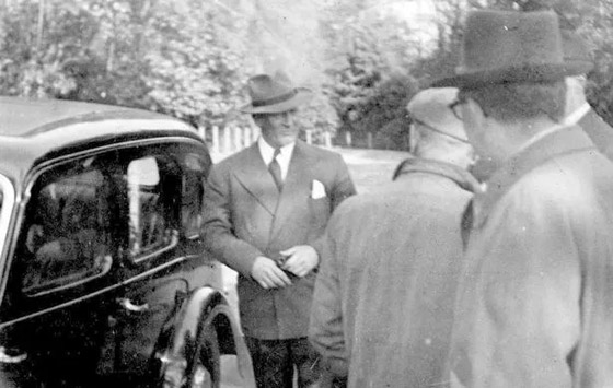 لغز علاقة مزعومة بين هتلر وجريمة قتل غامضة في بريطانيا صورة رقم 1 لغز علاقة مزعومة بين هتلر وجريمة قتل غامضة في بريطانيا صورة رقم 1