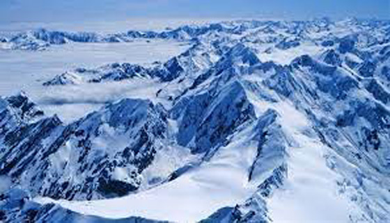 فُقد قبل 50 عاماً.. العثور على رفاة متسلق في جبال الألب صورة رقم 5