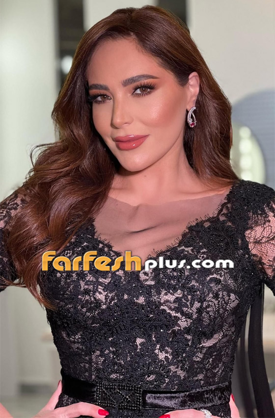فيديو وصور عبير نعمة وعائلتها يغنون بعرس شقيقتها.. ومشاركة خاصة لوالدتها وللأحفاد صورة رقم 10 فيديو وصور عبير نعمة وعائلتها يغنون بعرس شقيقتها.. ومشاركة خاصة لوالدتها وللأحفاد صورة رقم 10