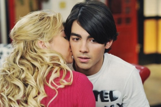 5 قواعد غريبة طبقتها ديزني على ممثليها الصغار صورة رقم 5