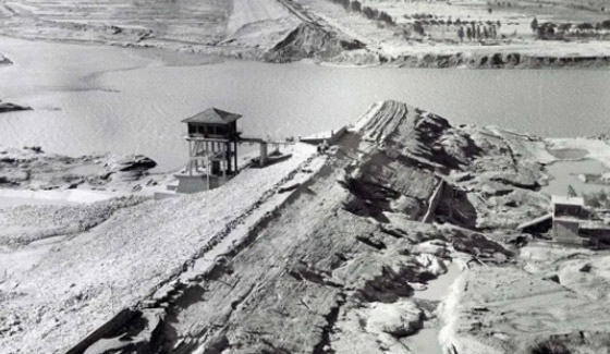 قبل مأساة درنة.. تعرف على سدود انهارت وقتلت مئات الآلاف صورة رقم 5