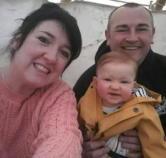 بريطاني يدخل غينيس بسبب حُبه لابنته.. وشم اسمها 667 مرة على جسده! صورة رقم 6