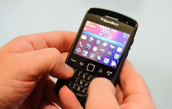 اختراع الهاتف المحمول.. ثورة ألغت المسافات وغيرت عالم الاتصالات صورة رقم 7